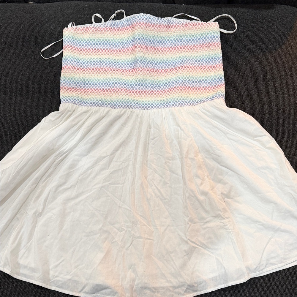 Abercrombie & Fitch White Textured Garment